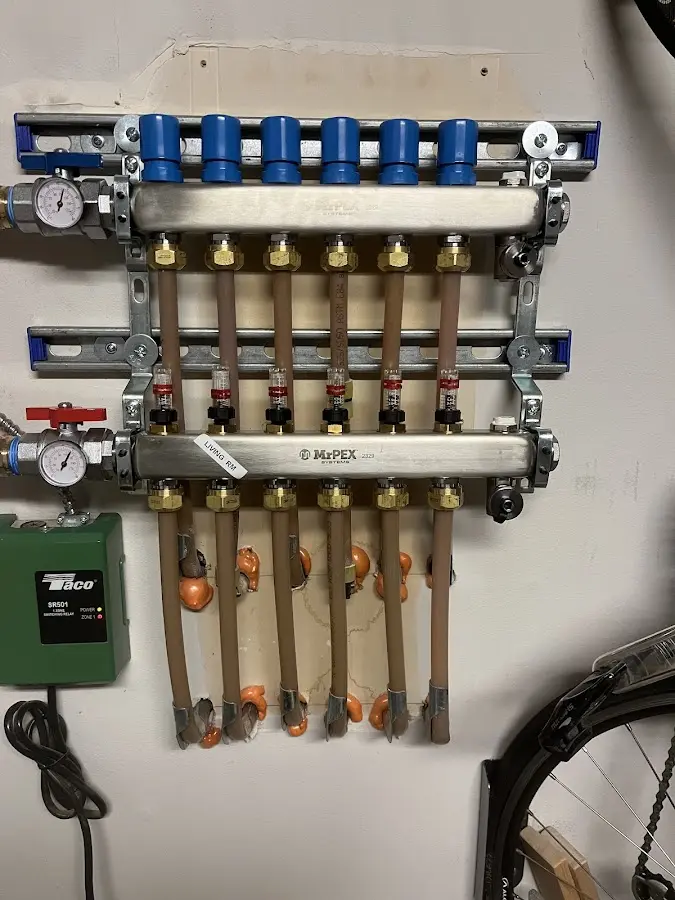 Plumber performing Leak Detection at a residential property in North Richmond